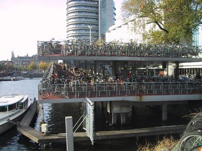 Where`s my bike? How does one find their bike among the thousands in this bike garage next to the Centraal Station?