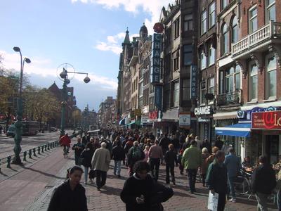 After picking up tickets, we headed to a restaurant for lunch along Damstraat. Blue skies overhead.