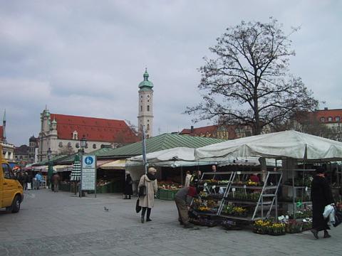The Marineplatz market garden